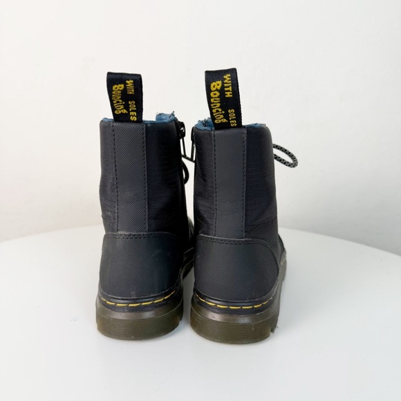 Dr. Martens YOUTH COMBS UTILITY BOOTS in Black - Picture 7 of 10